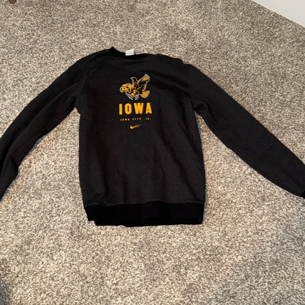Men’s Nike  Retro Iowa Hawkeyes Sweater